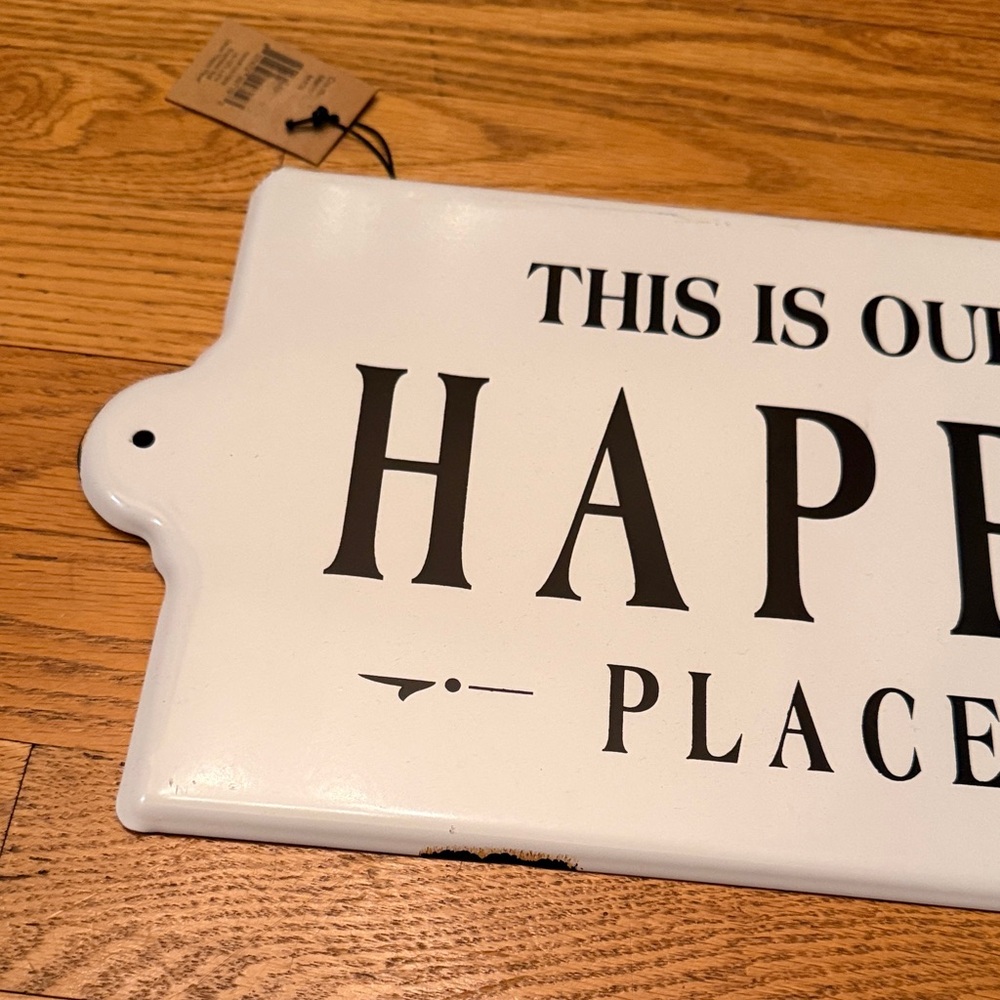 White 'Happy Place' Wall Sign - Picture 3 of 13